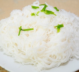 Đăng ký vệ sinh an toàn thực phẩm cho cơ sở sản xuất bún tươi