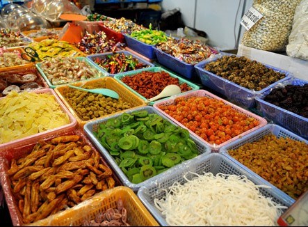 Làm sao để chọn thực phẩm an toàn cho ngày tết?